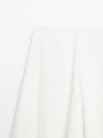 Flared linen blend skirt with seam details