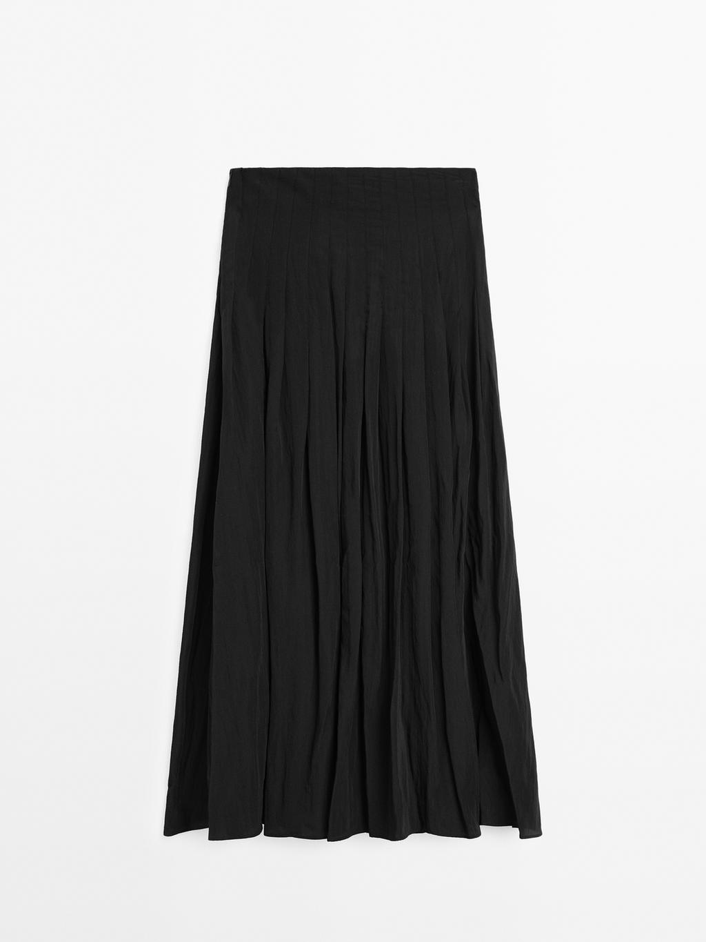 Flowing midi skirt with box pleats