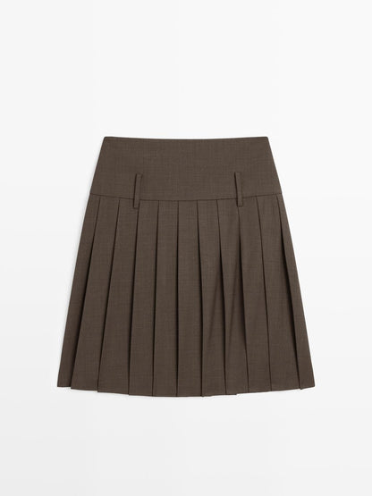 Short box pleat sash skirt