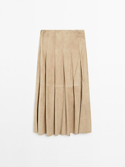 Long pleated suede leather skirt