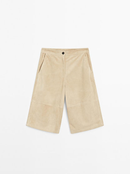 Long suede leather Bermuda shorts