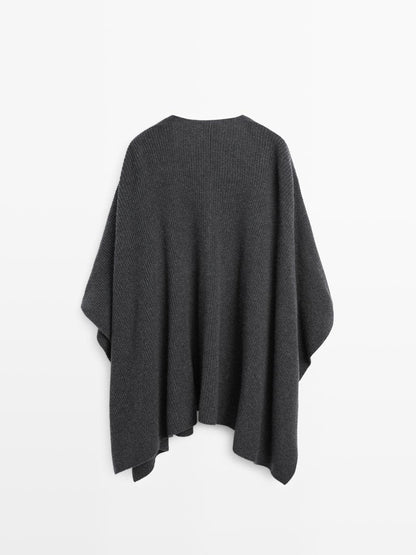 Knit 100% cashmere cape