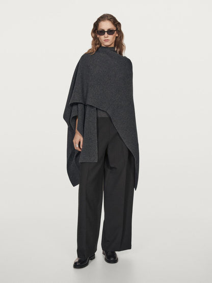 Knit 100% cashmere cape