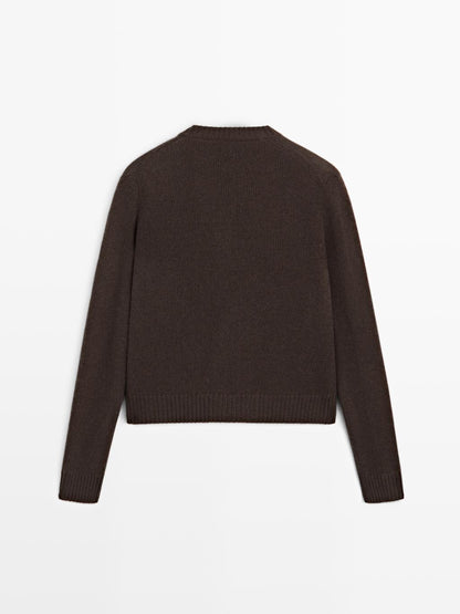 Knit 100% cashmere crew neck cardigan