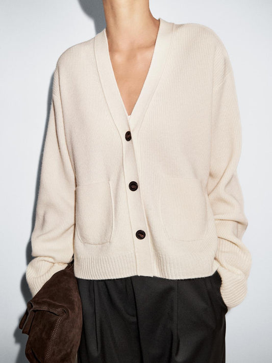 100% wool knit cardigan with pockets
