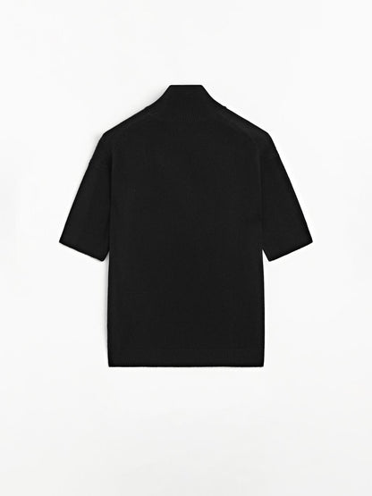 Short sleeve 100% wool knit sweater