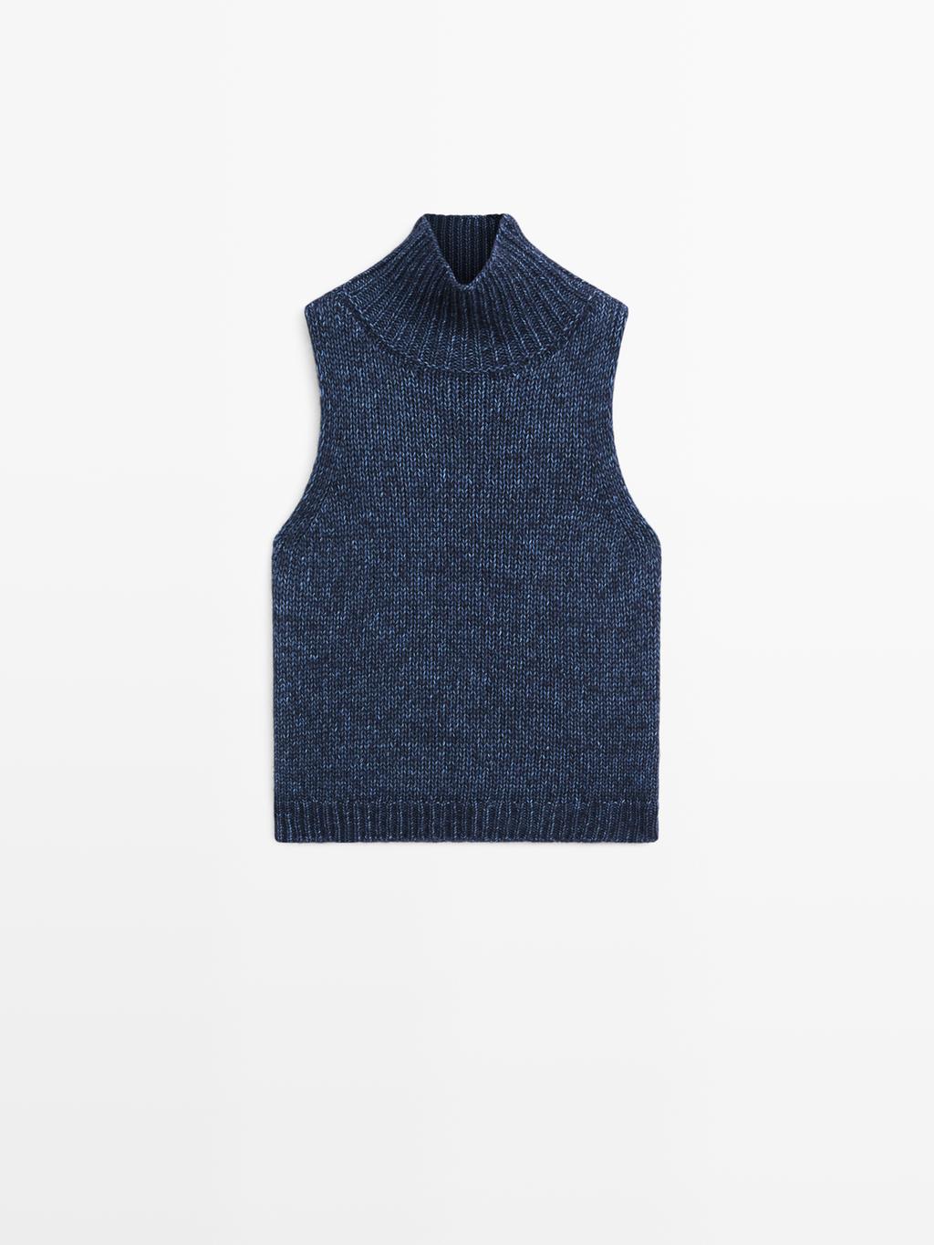 Turtleneck knit vest