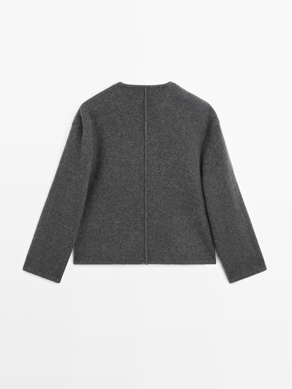 Knit cardigan with button detail