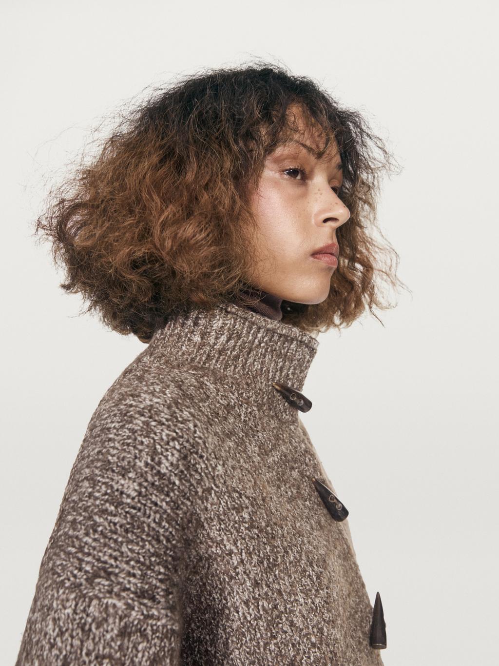 Wool and cotton knit cardigan with horn button