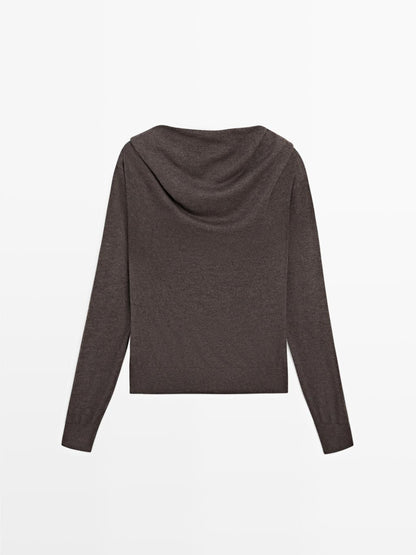 Knit sweater with multiway sleeves