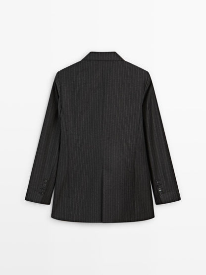 100% wool double-breasted blazer