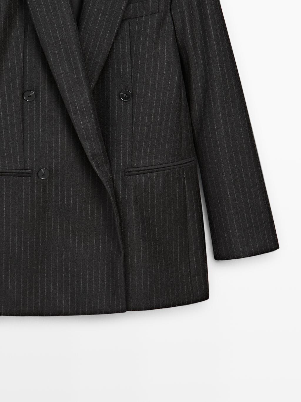 100% wool double-breasted blazer
