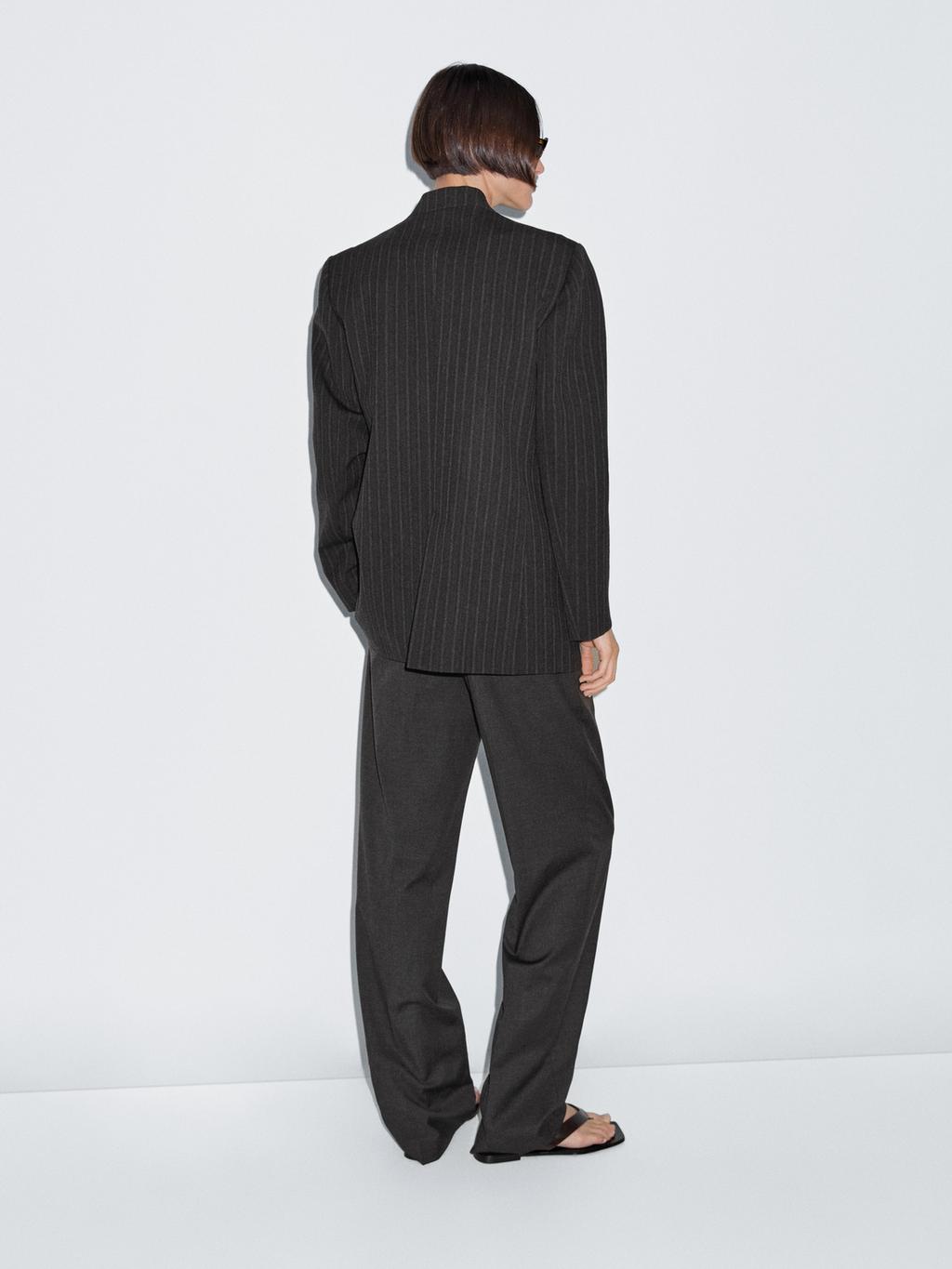 100% wool striped blazer with collar detail