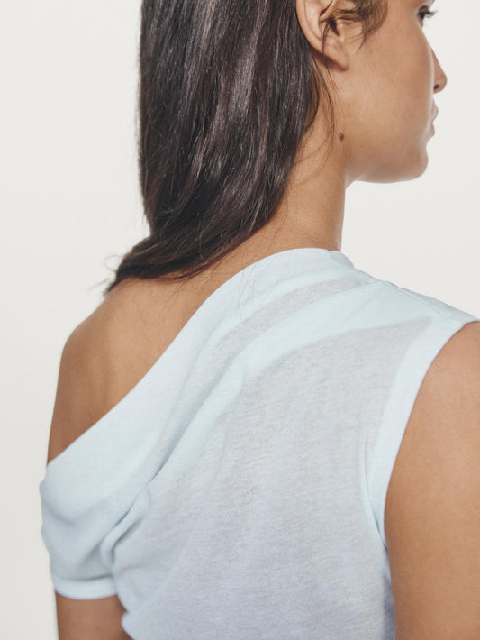 Sleeveless asymmetric top