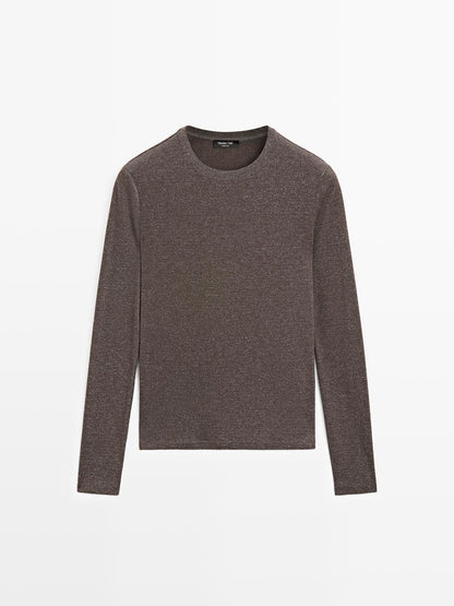 Long sleeve T-shirt with metallic finish