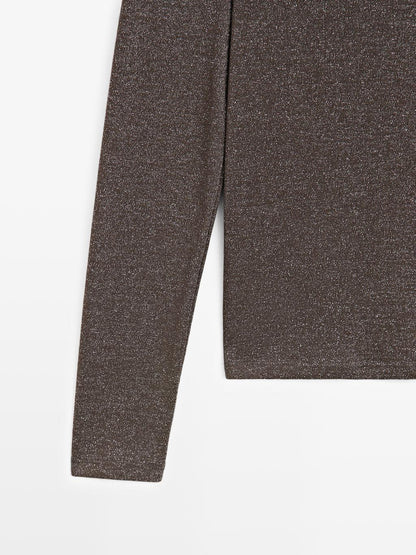 Long sleeve T-shirt with metallic finish