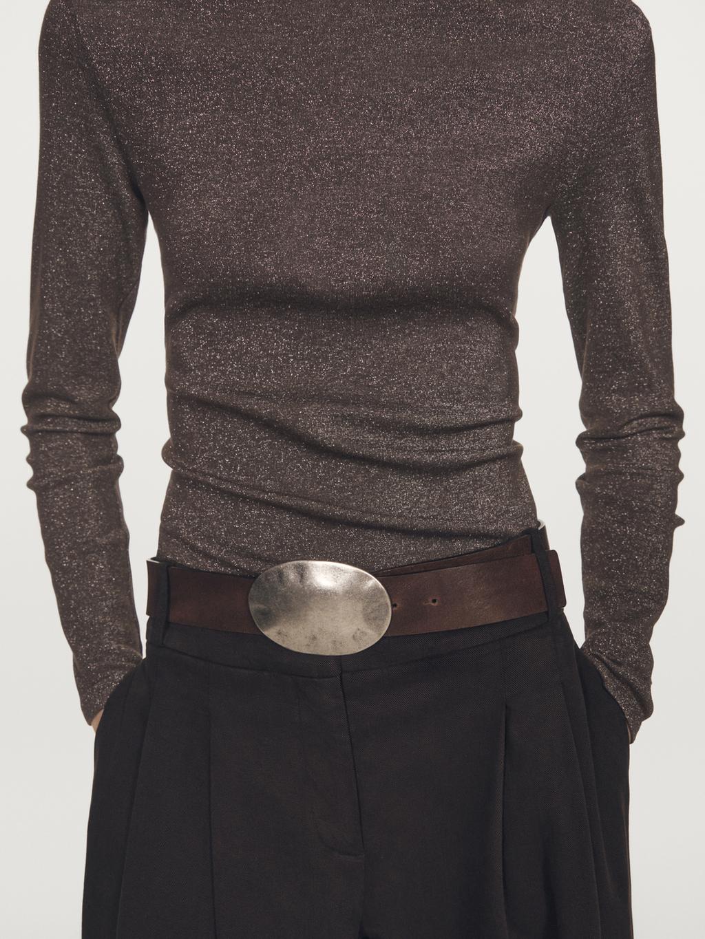 Long sleeve T-shirt with metallic finish