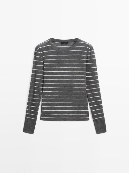 Lightweight striped long sleeve T-shirt