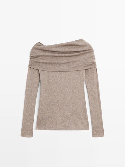 Long sleeve strapless T-shirt