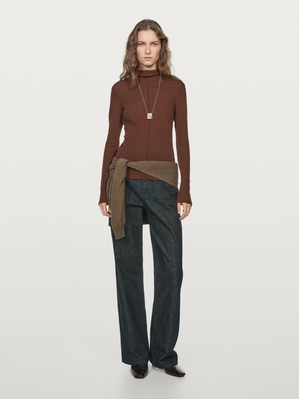 Long sleeve T-shirt with seam detail