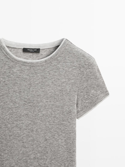 Short sleeve T-shirt with double trim