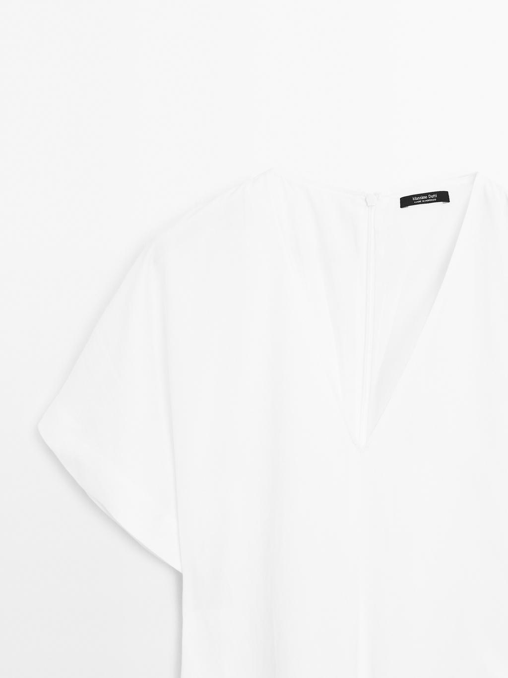 Flared V-neck midi dress