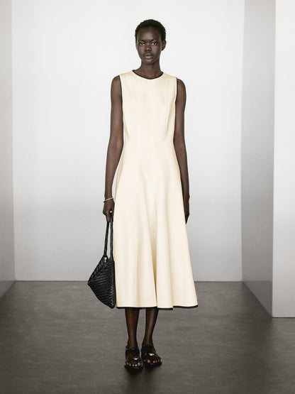 Flounce dress with contrast trims