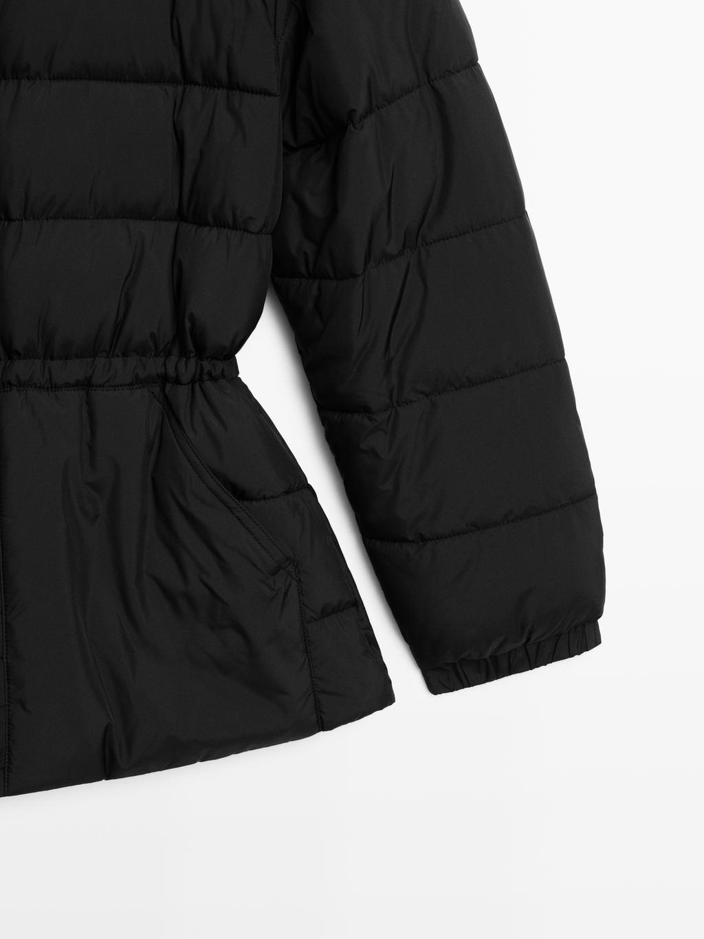 Water-repellent puffer jacket
