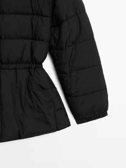 Water-repellent puffer jacket