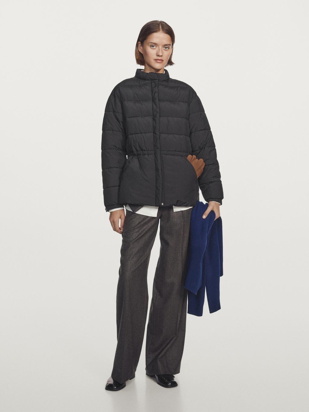 Water-repellent puffer jacket
