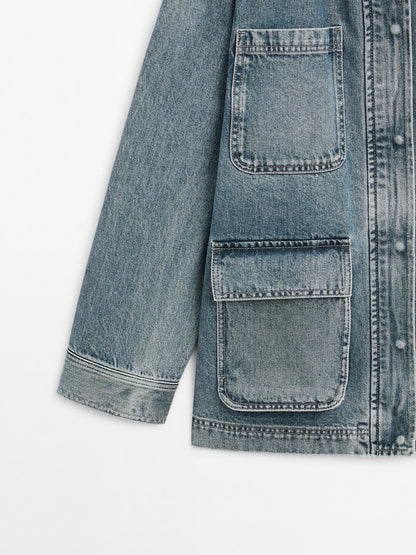 Denim jacket with pockets