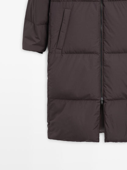 Long water-repellent puffer down jacket with hood