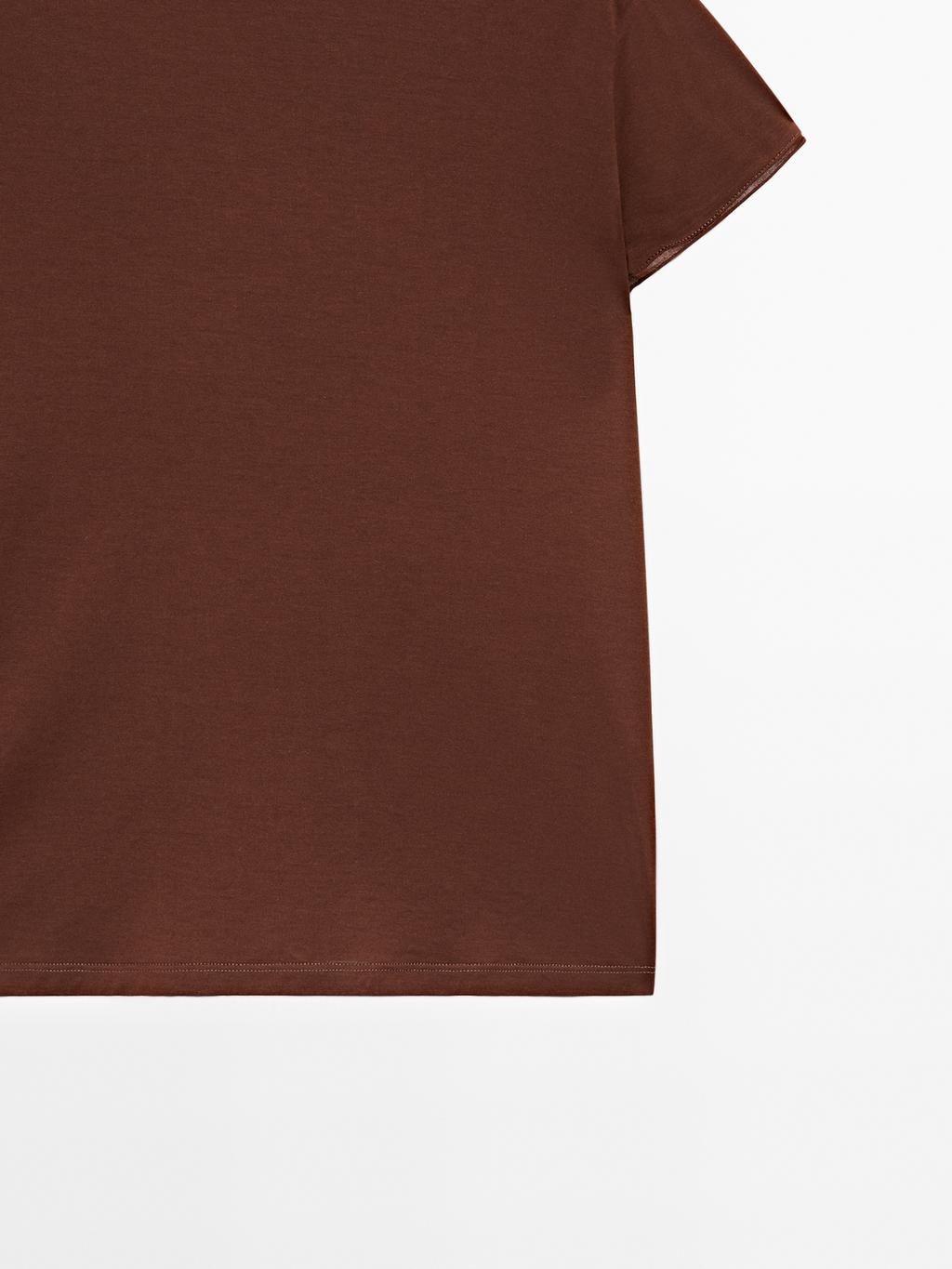 Flowing short sleeve T-shirt