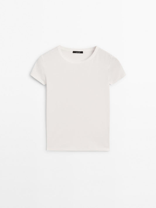 Short sleeve T-shirt with trim details