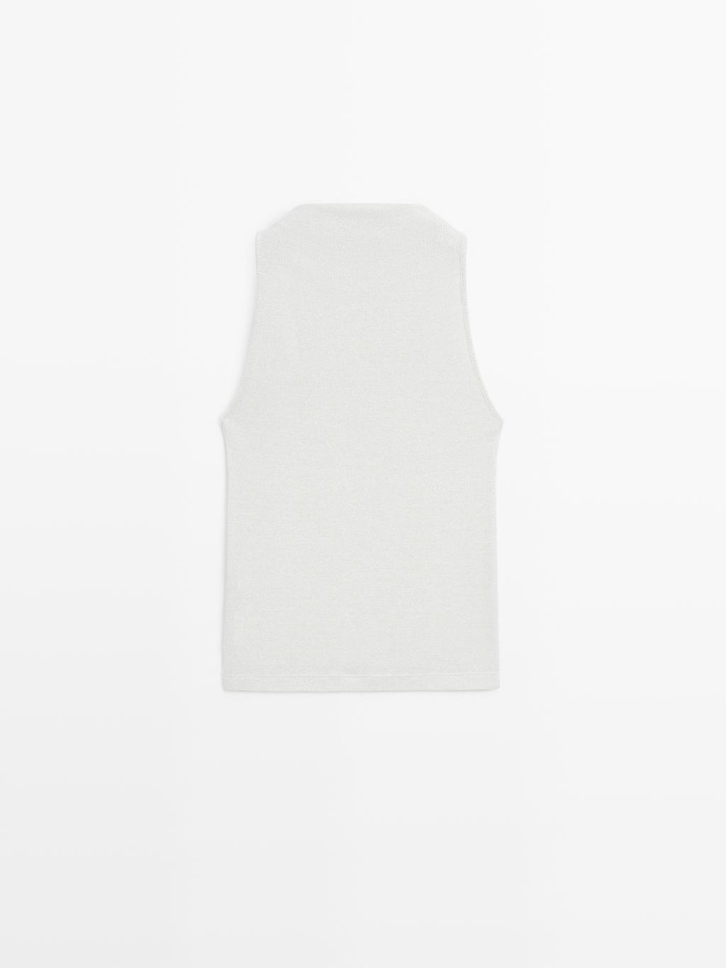 Knit halterneck top with metallic finish