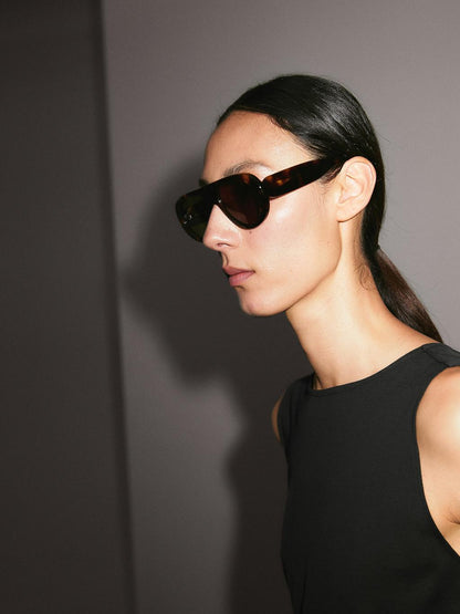 100% cotton top with draped low-cut back