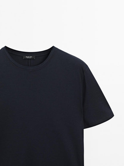 Short-sleeve T-shirt with back seam detail