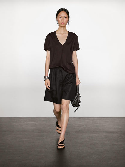 Flowing V-neck T-shirt