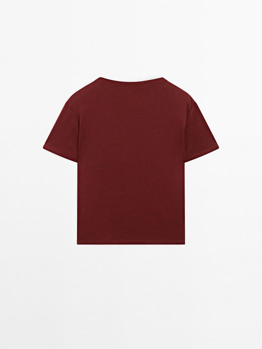 Regular fit t-shirt with collar detail