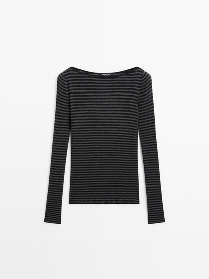 Striped long sleeve T-shirt