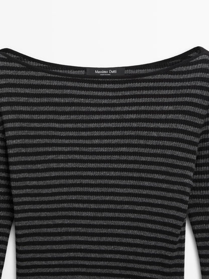 Striped long sleeve T-shirt