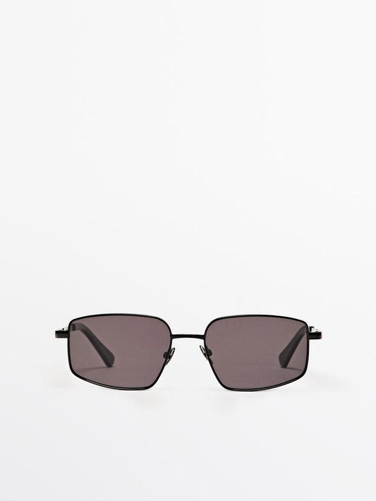 Metallic sunglasses
