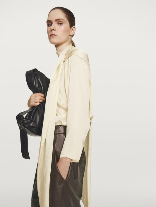 Flowing blouse with scarf - STUDIO