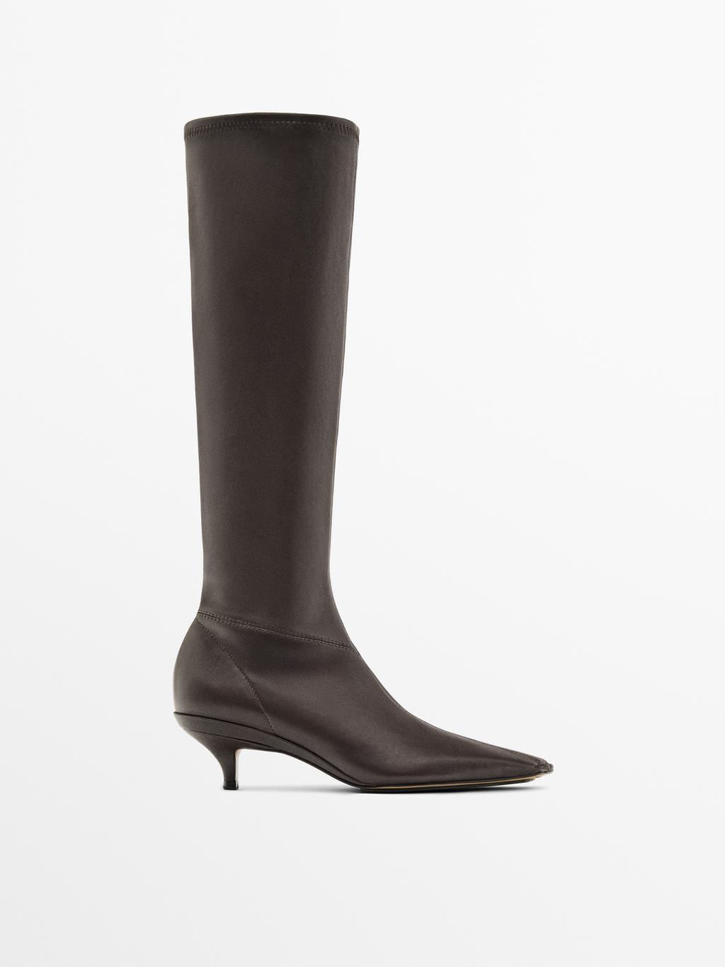 Stretch heeled boots - LIMITED